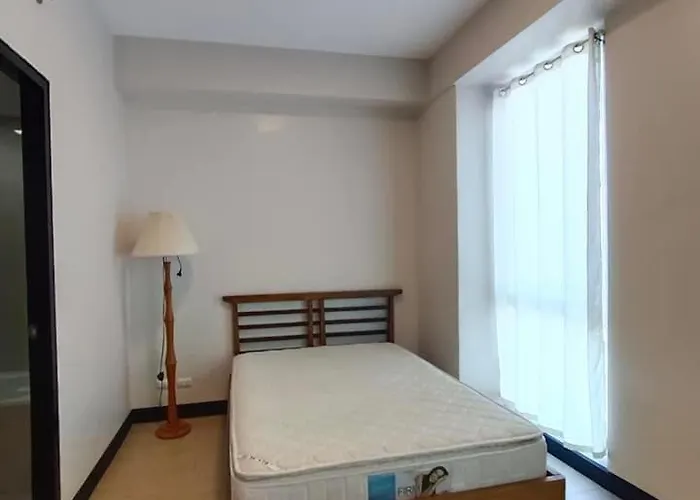 Apartment Mactan Newtown With Pool Access Punta Engano (Mactan)